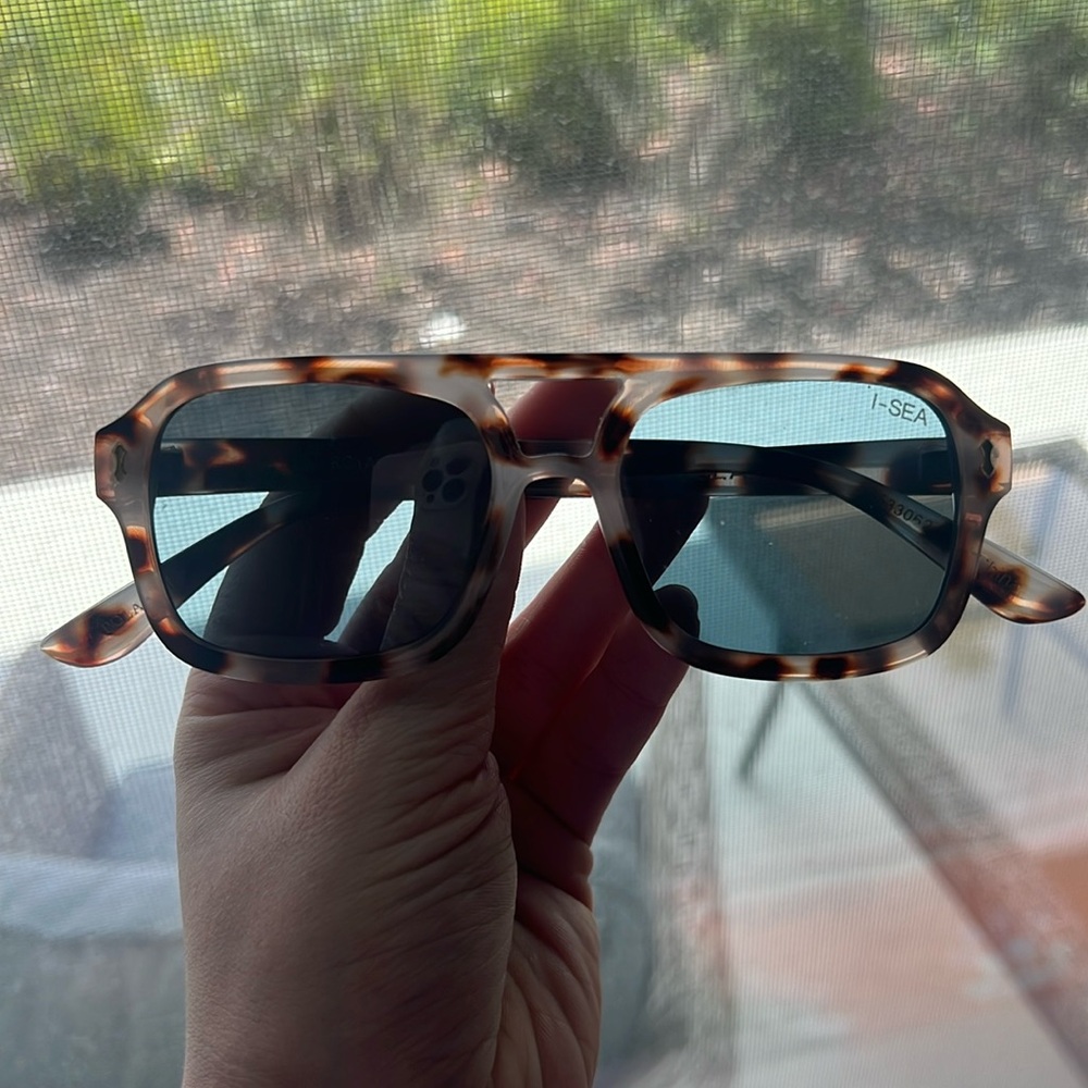 Free People Royal Polarized Aviator Sunglasses
